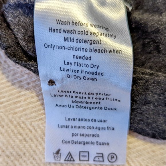 Daniel Rainn Bell Sleeves Maternity Shirt -- Made for A Pea in the Pod (Gray) - Picture 7 of 10